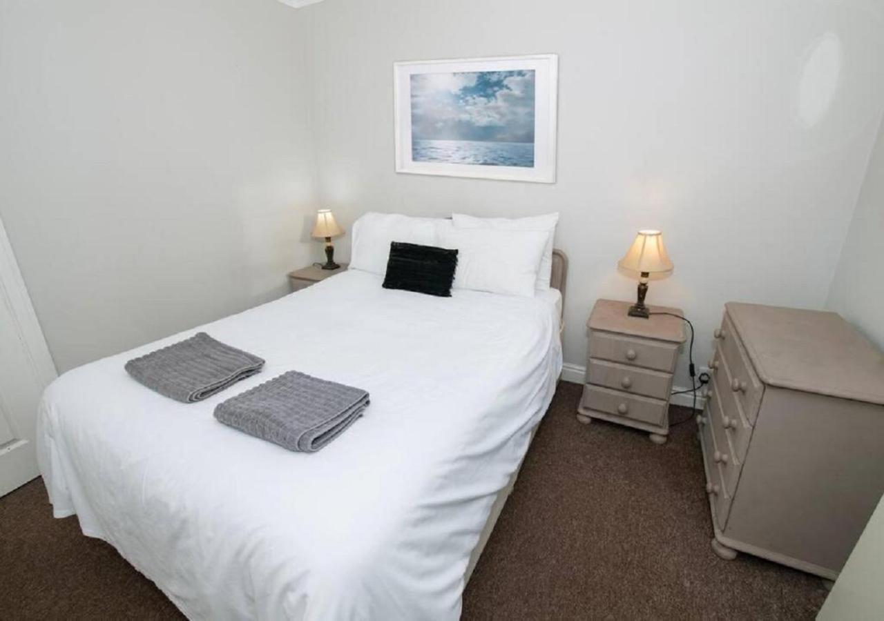 Apartamento Cormorant - Beautiful 2 Bed With Sea Views Old Town *
